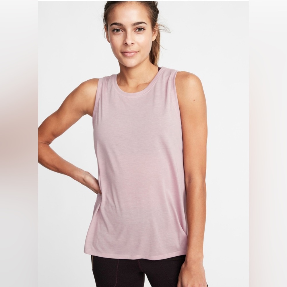 Old Navy Active Pink Muscle Tank Top Size Medium